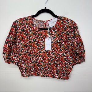 MVN The FloralVibrant Floral Puff Sleeve Top E10